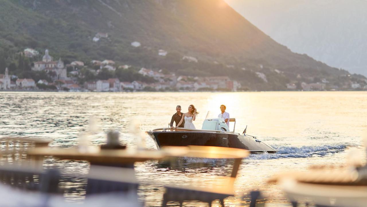 Huma Kotor Bay Hotel And Villas Eksteriør bilde The 2015 Riva 60's Sport